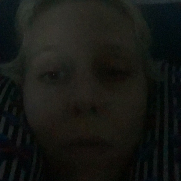 Meet your Posher, Whitney - Picture 1 of 1